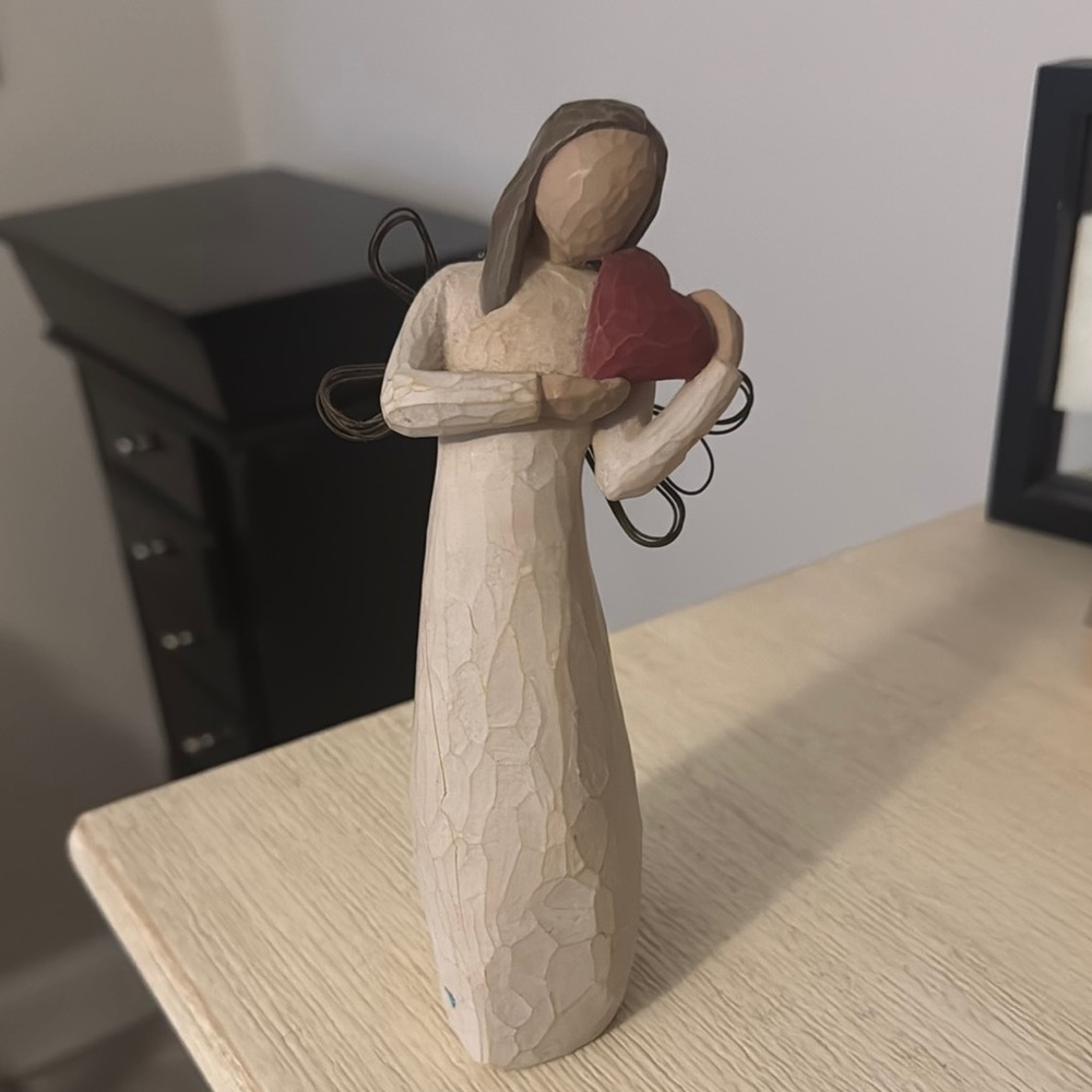 Willow Tree Angel of the heart
